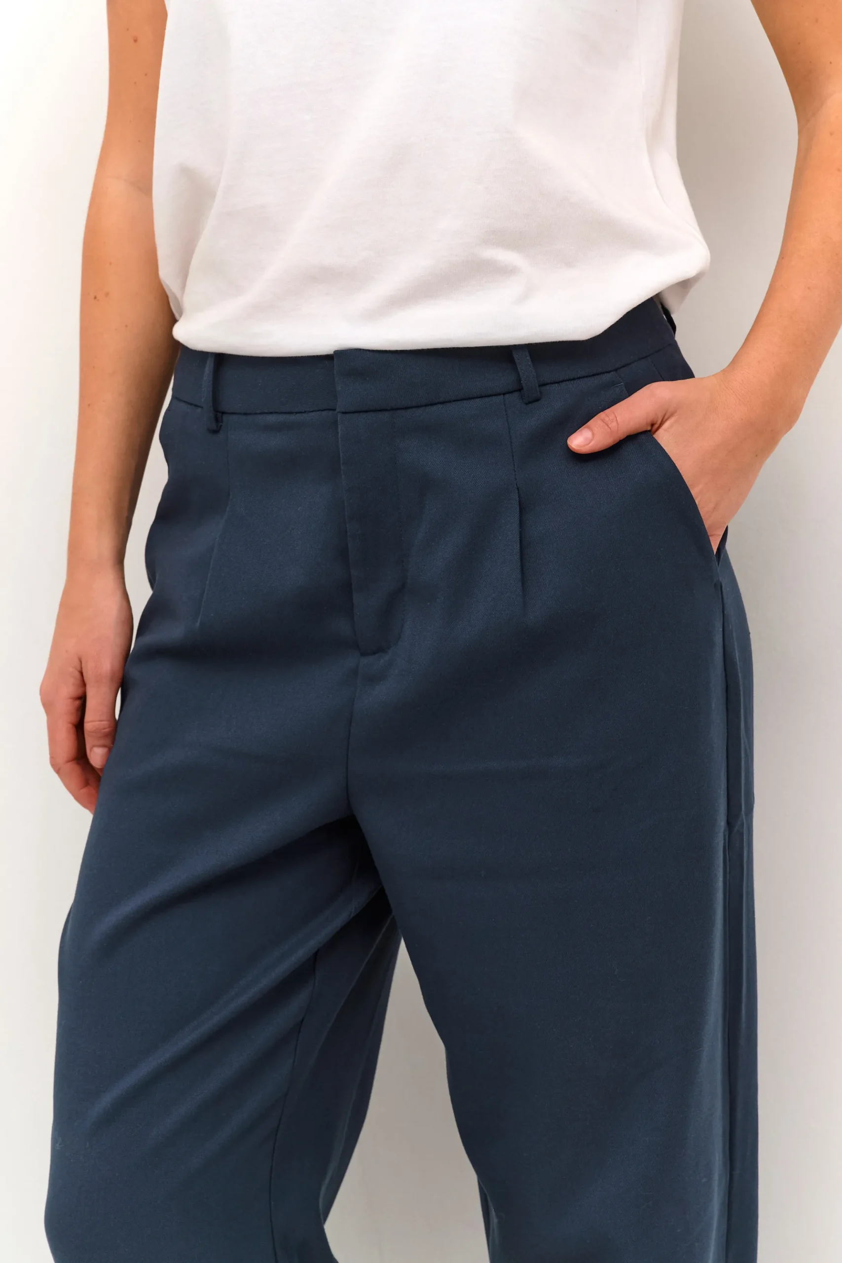 KAmerle Trousers