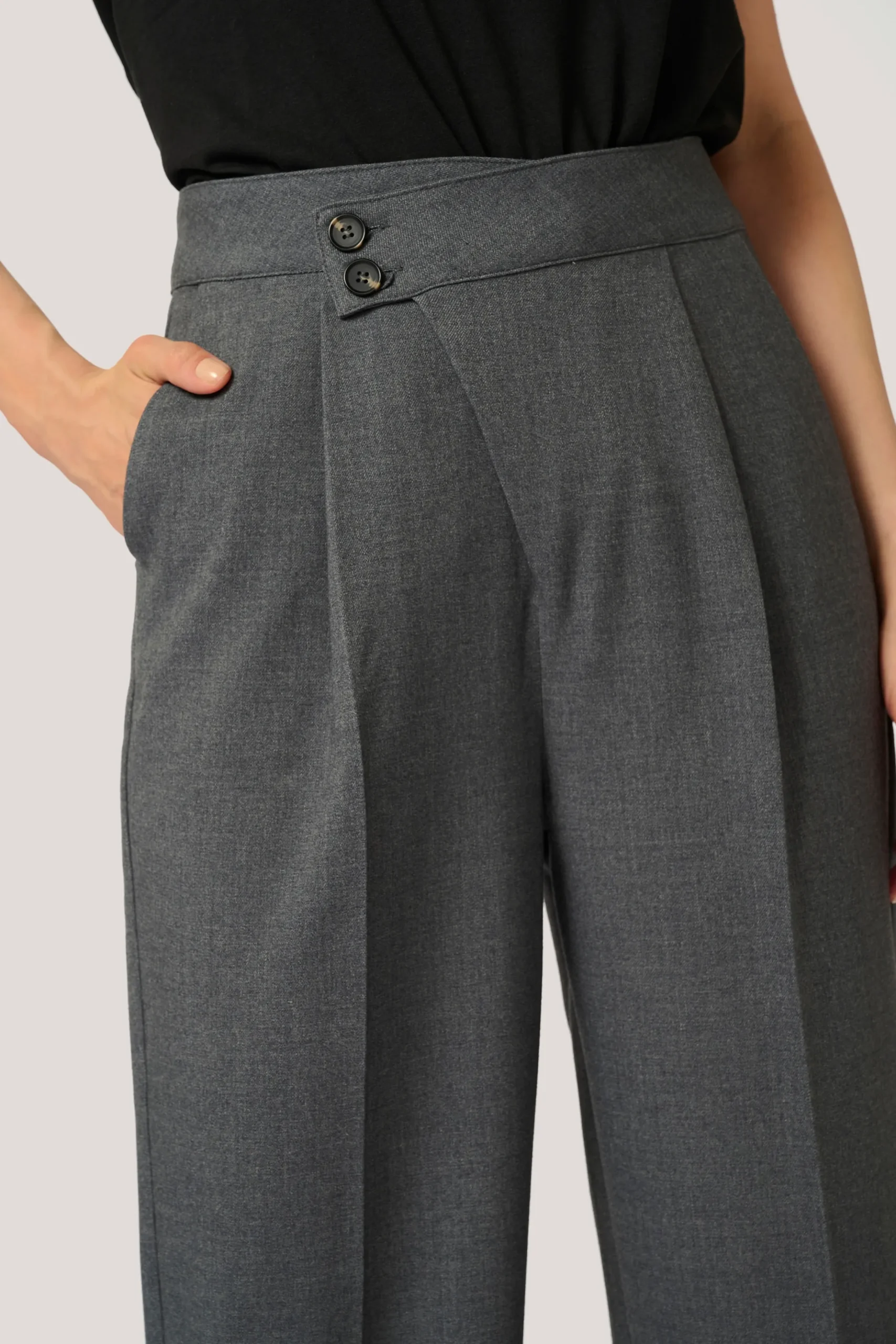 KAmerle Trousers
