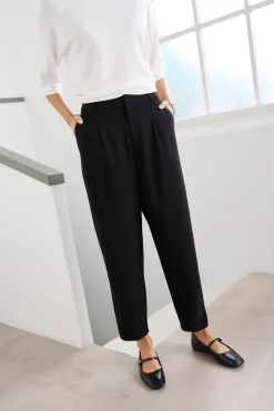 KAmerle Trousers