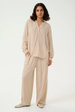 KAmilia Blouse