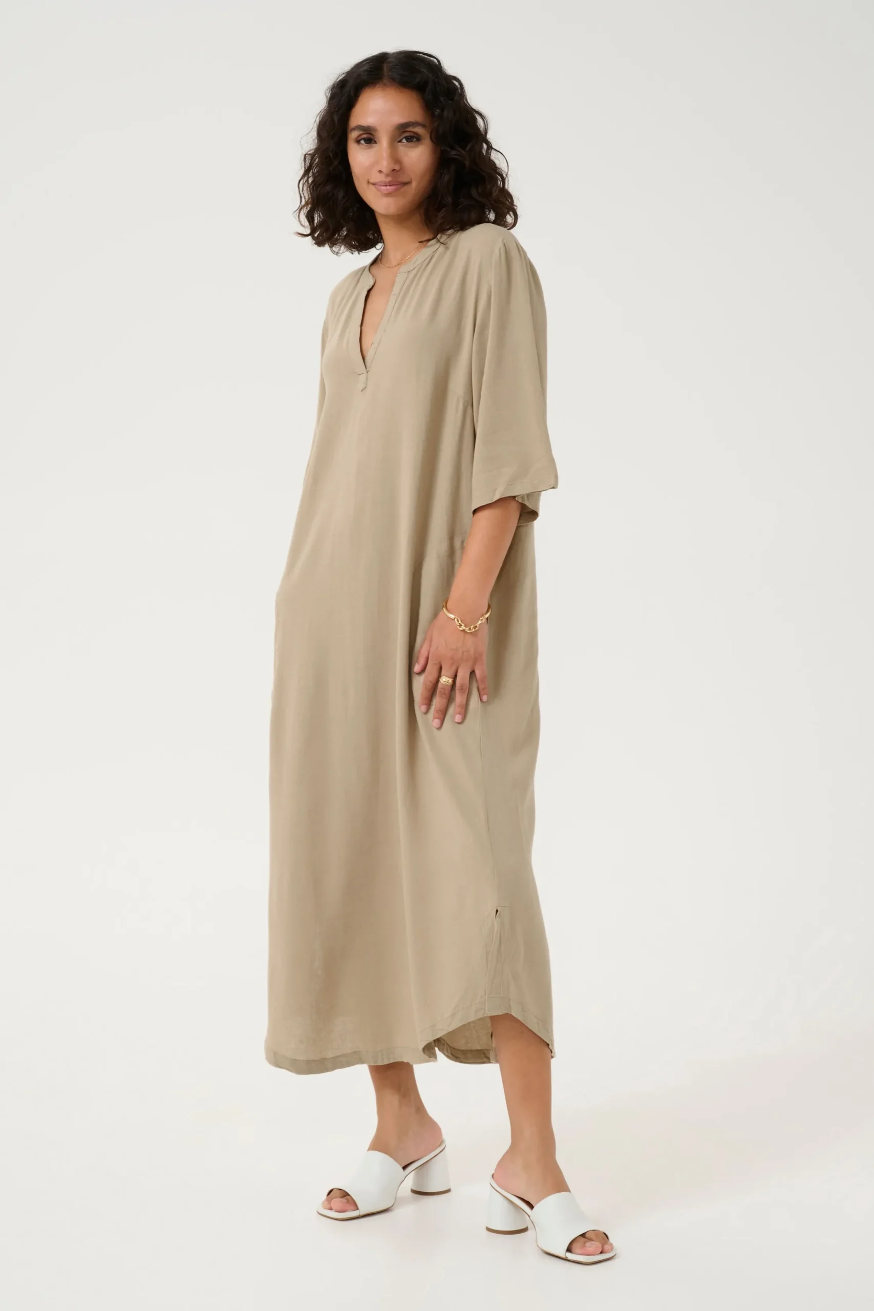 KAmilia Dress