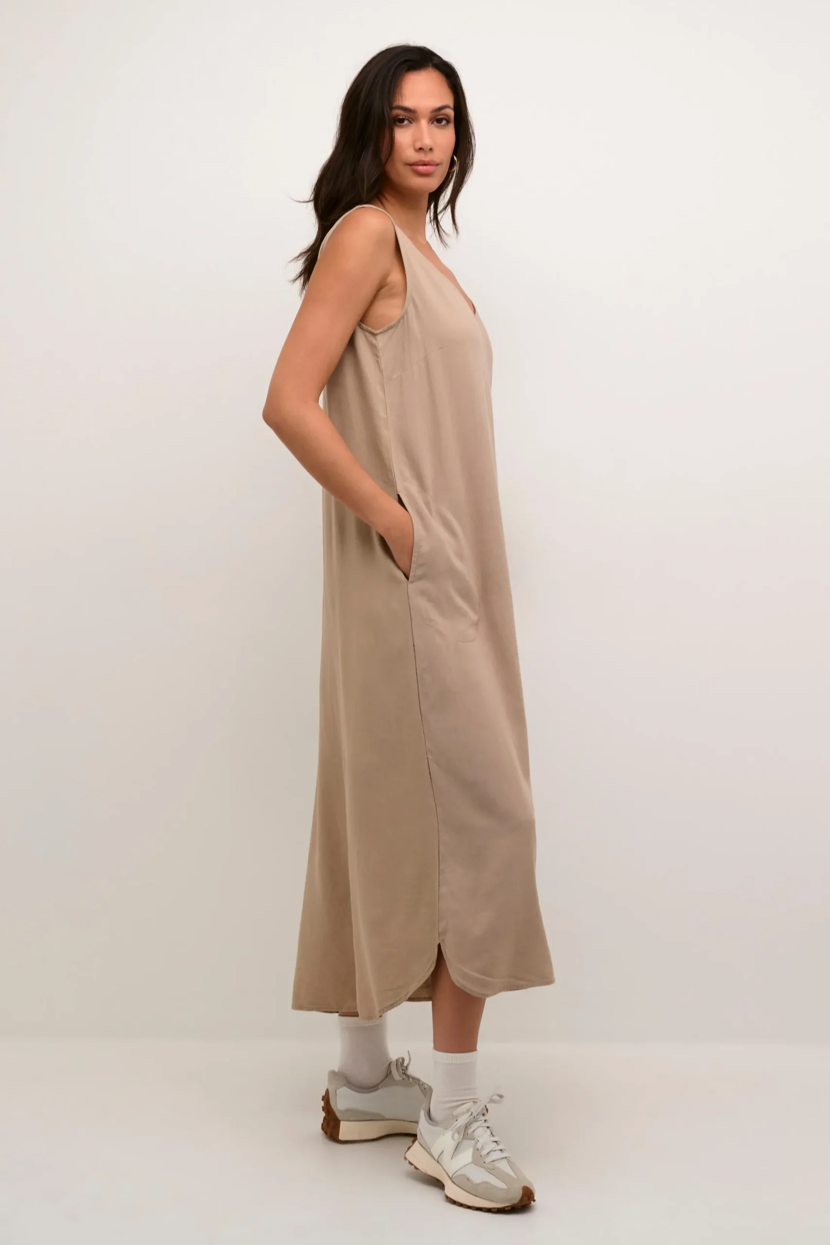 KAmilia Dress