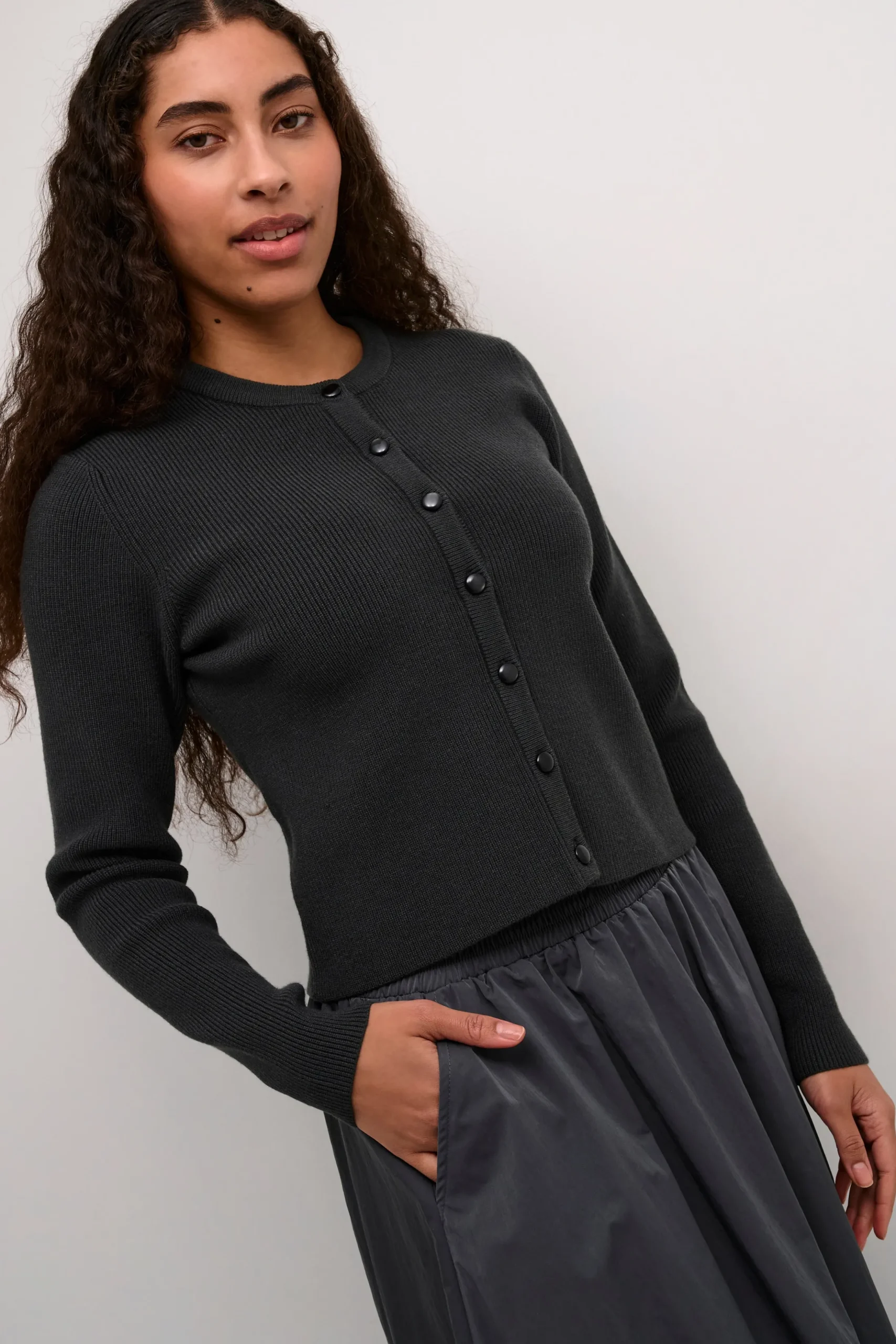 KAmy Cardigan