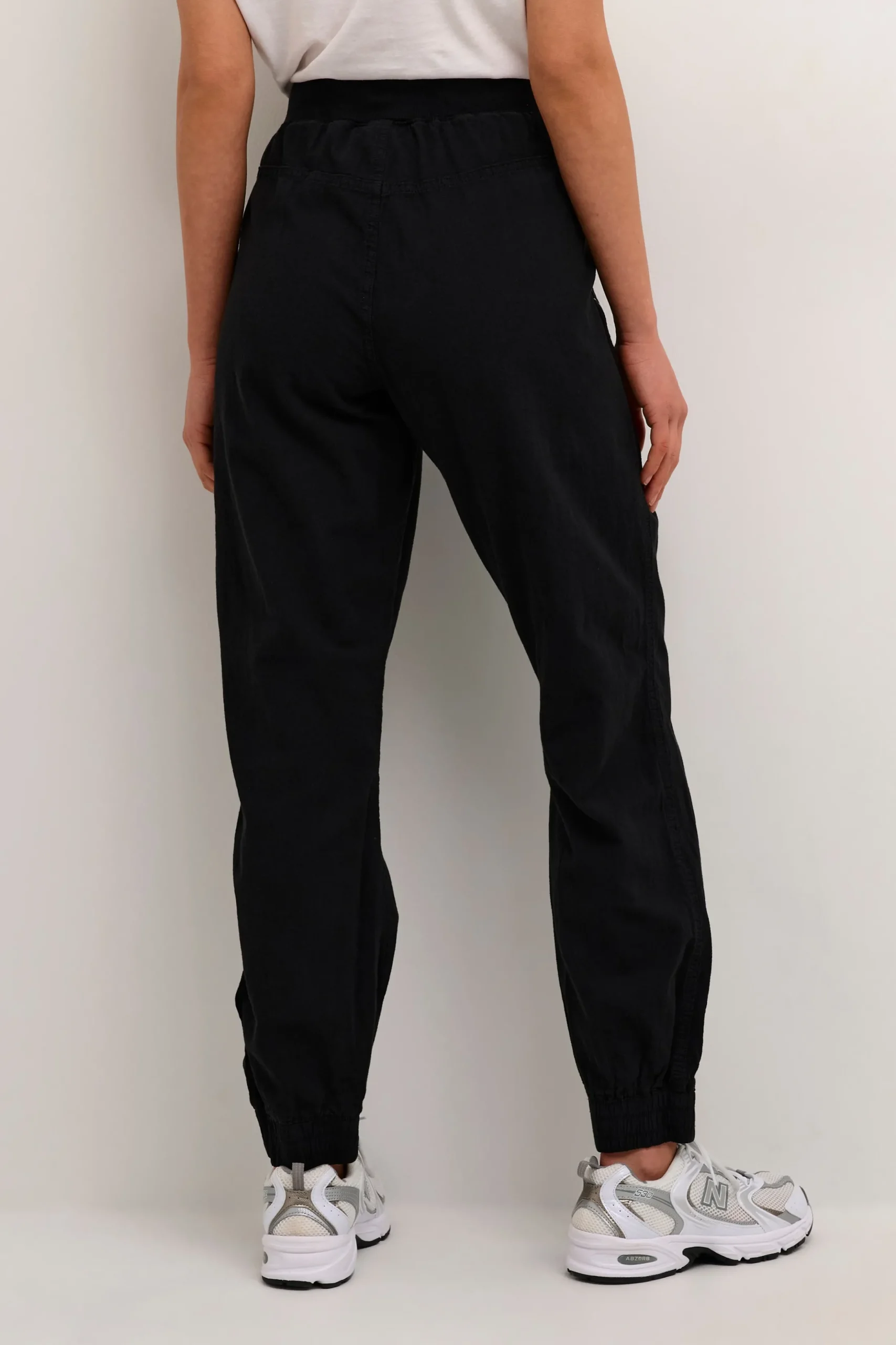KAnaya Trousers