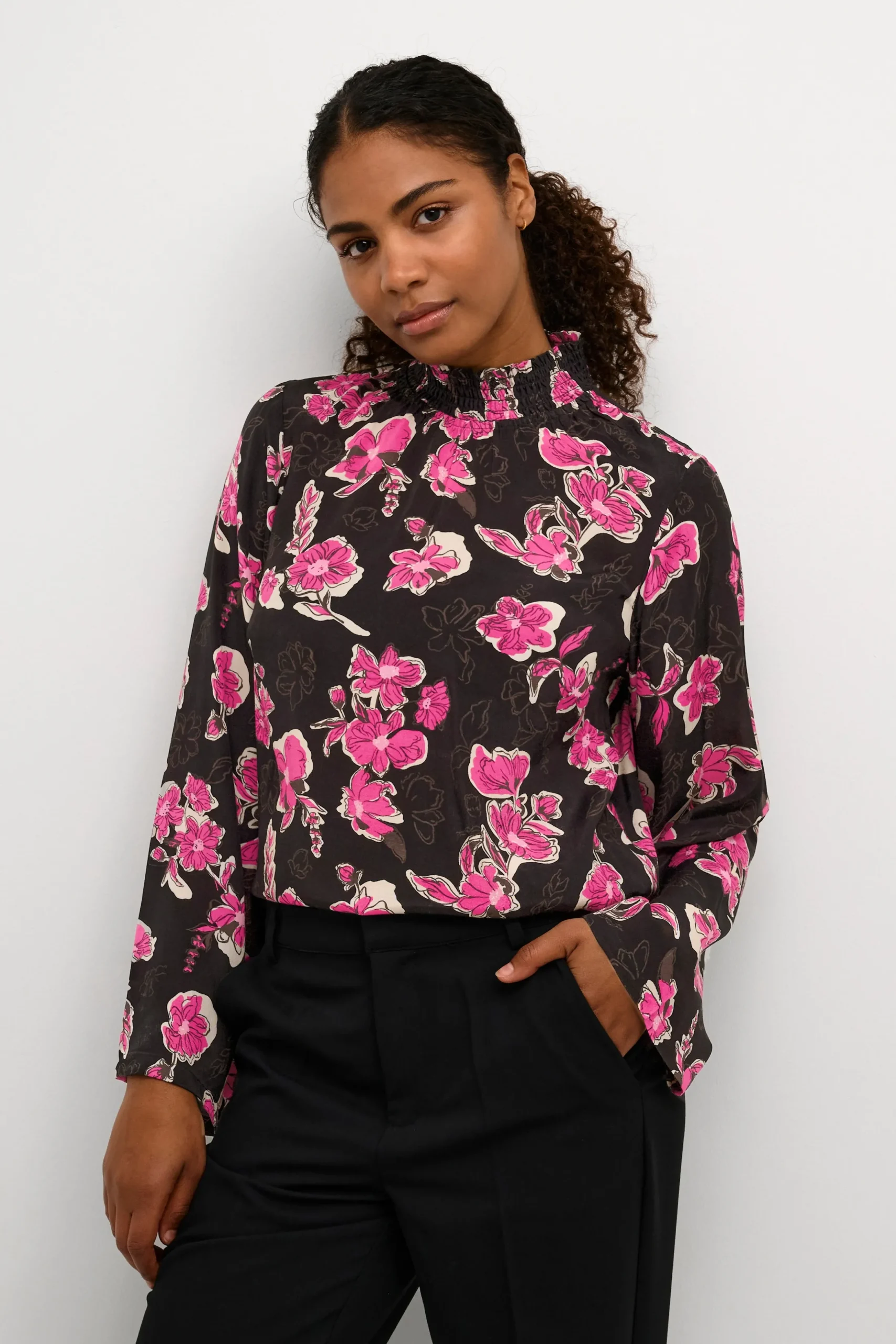 KApollie Blouse