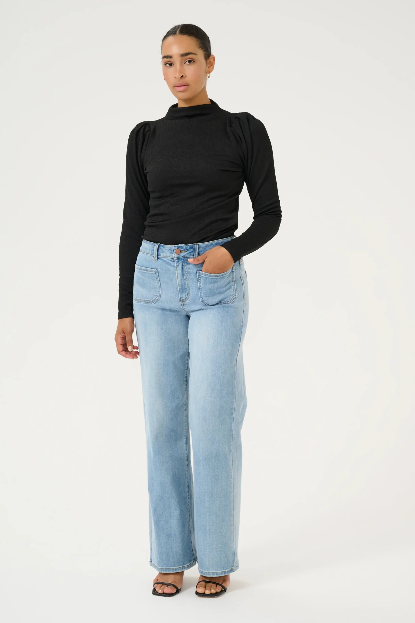 KArobin Blouse