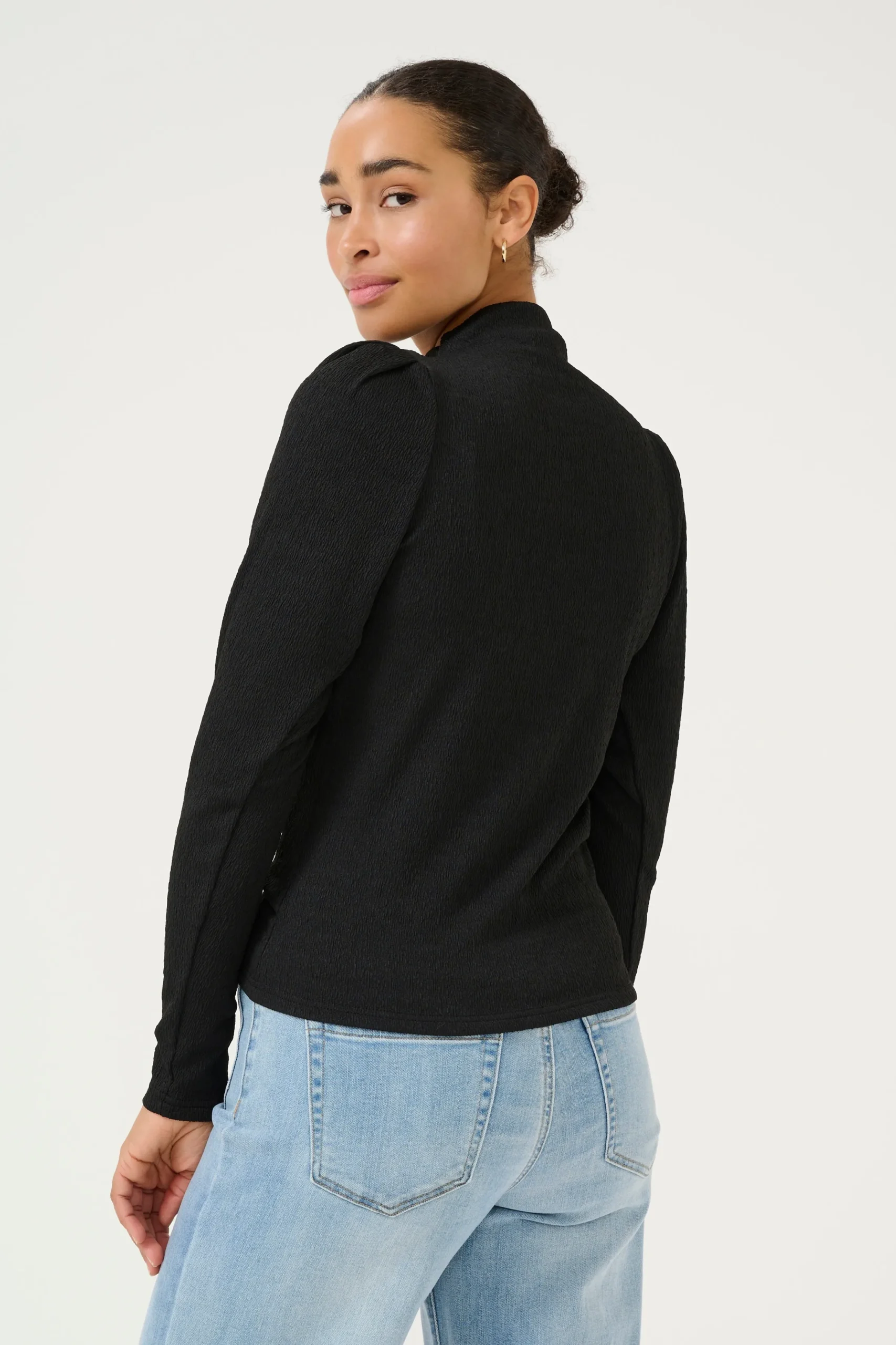 KArobin Blouse