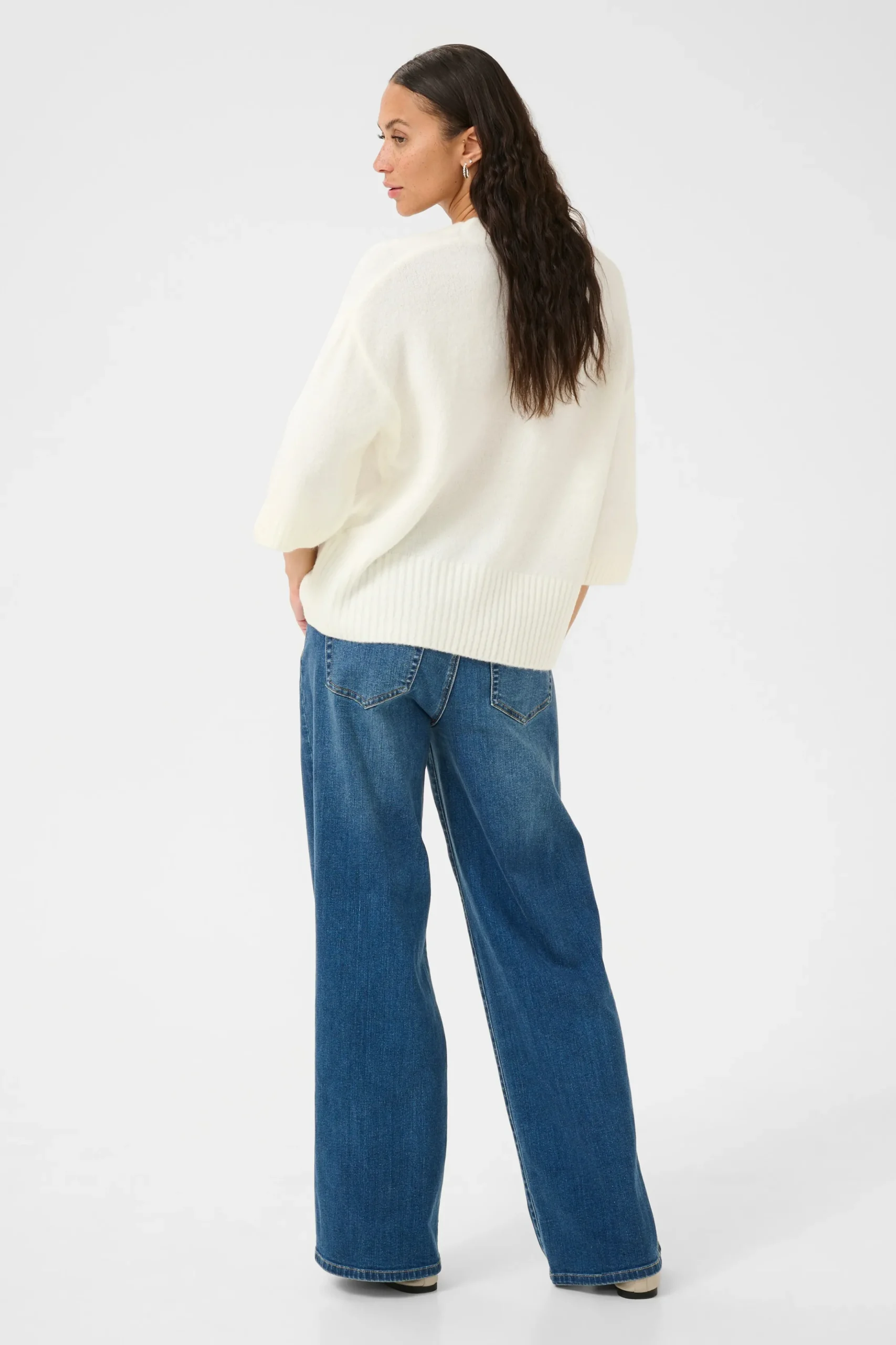 KArosie Cardigan