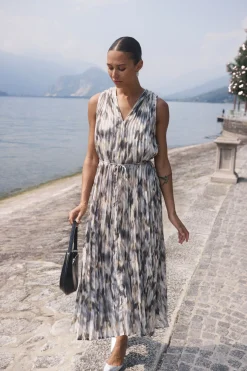 KAvicki Dress