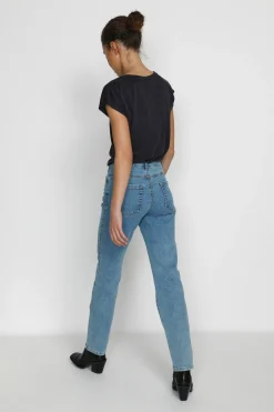 KAvicky Jeans