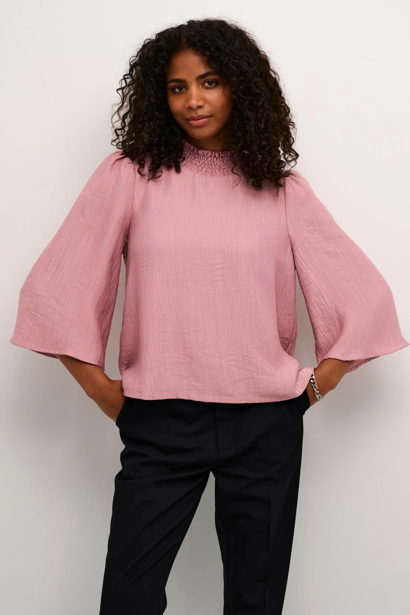KAvictoria Blouse