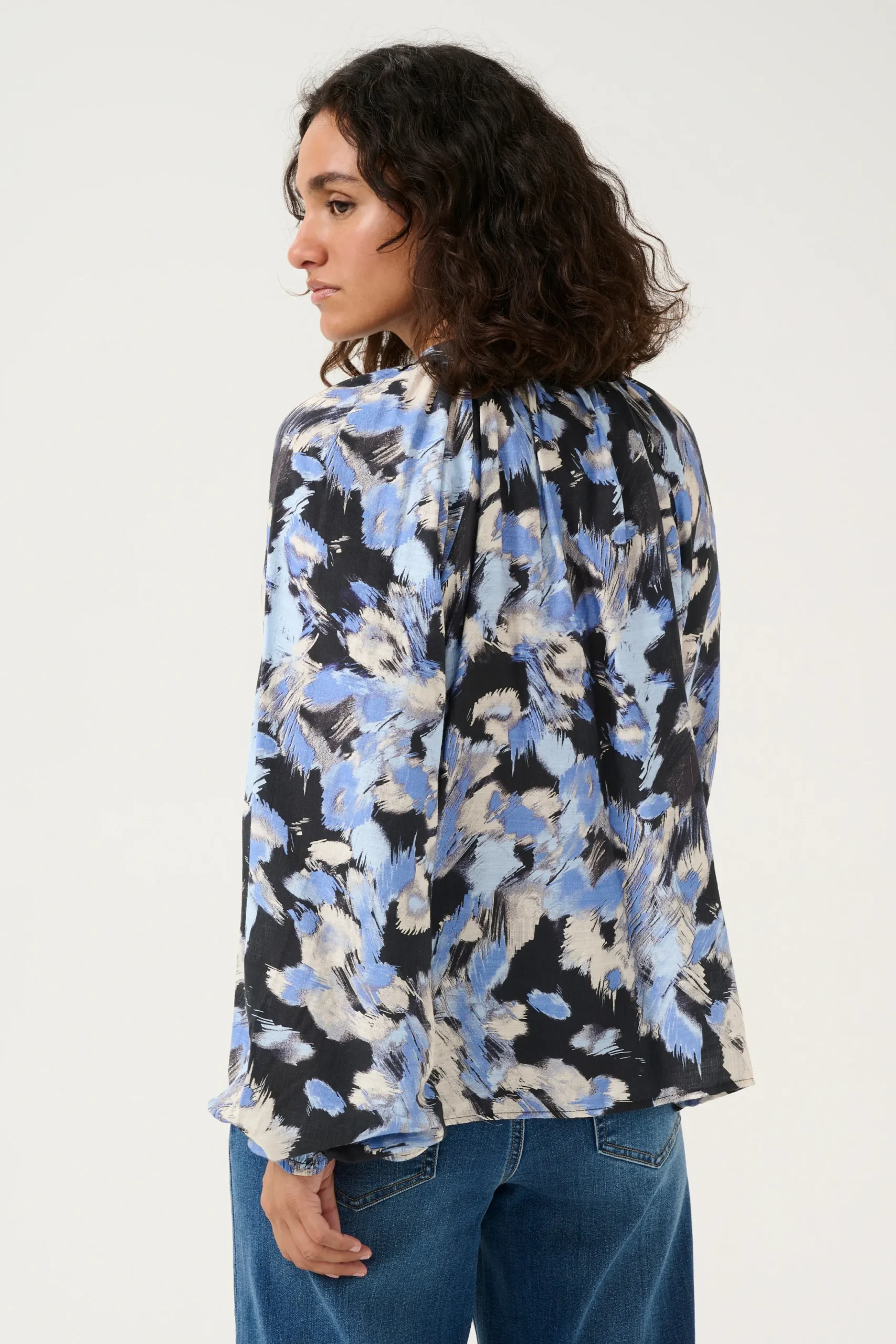 KAvictoria Blouse