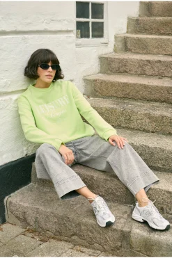 KAviola Sweatshirt