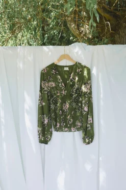 KAvita Blouse