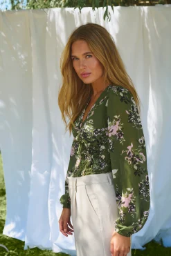 KAvita Blouse