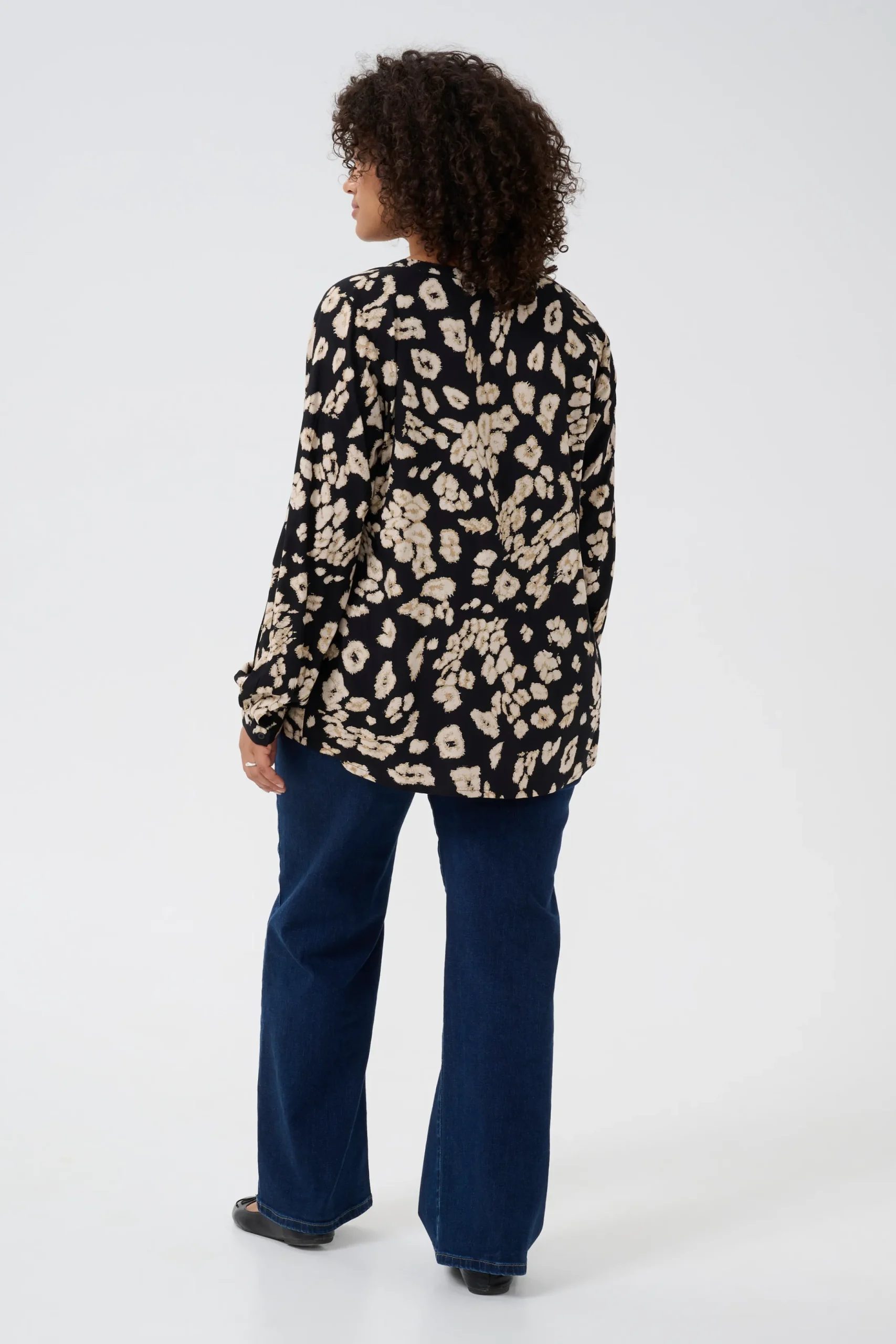 KCbella Blouse