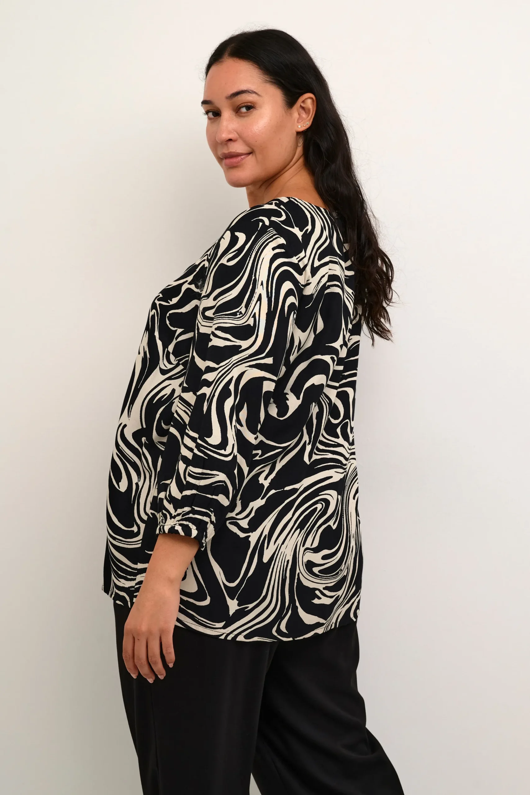 KCcala Blouse