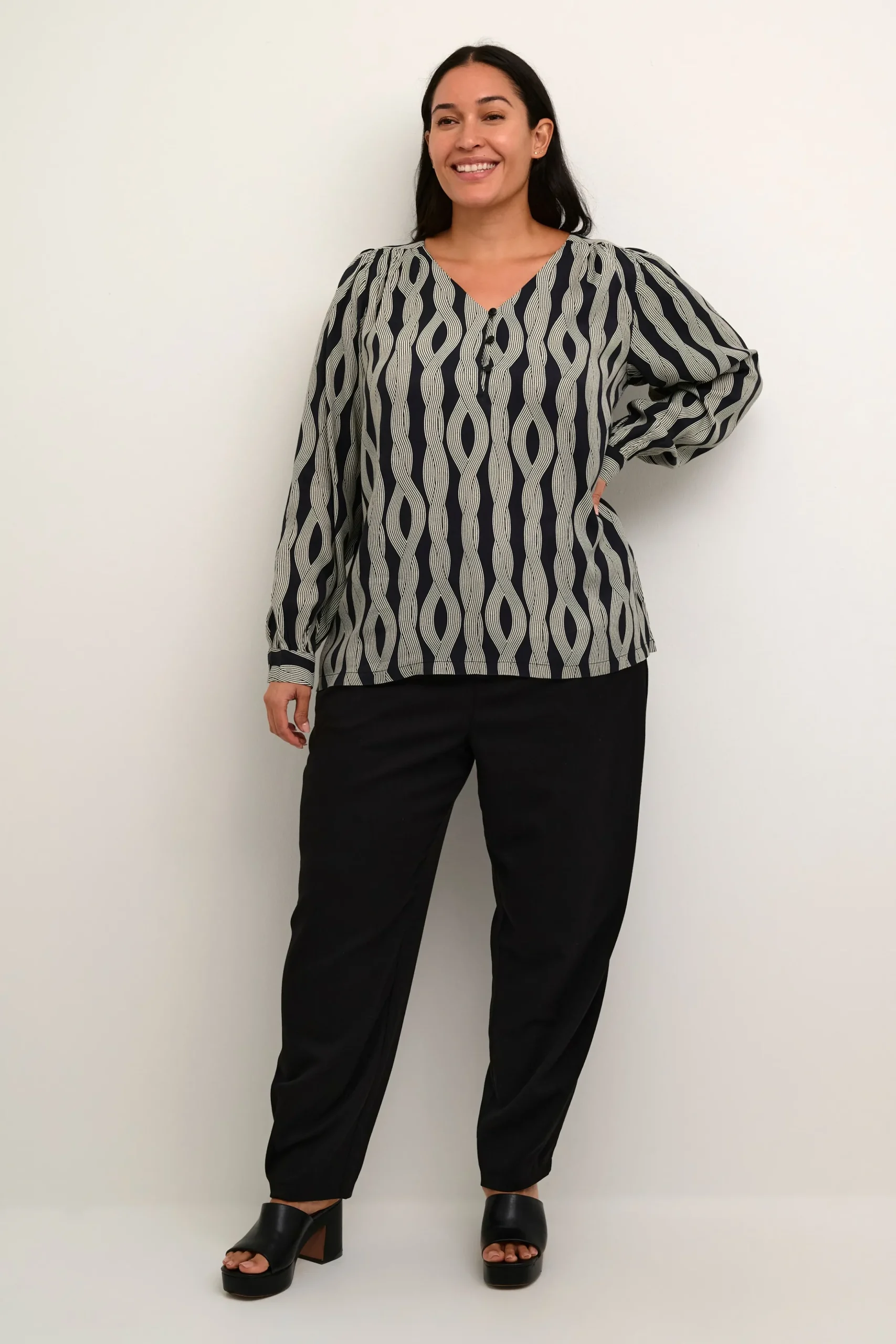 KCcarly Blouse