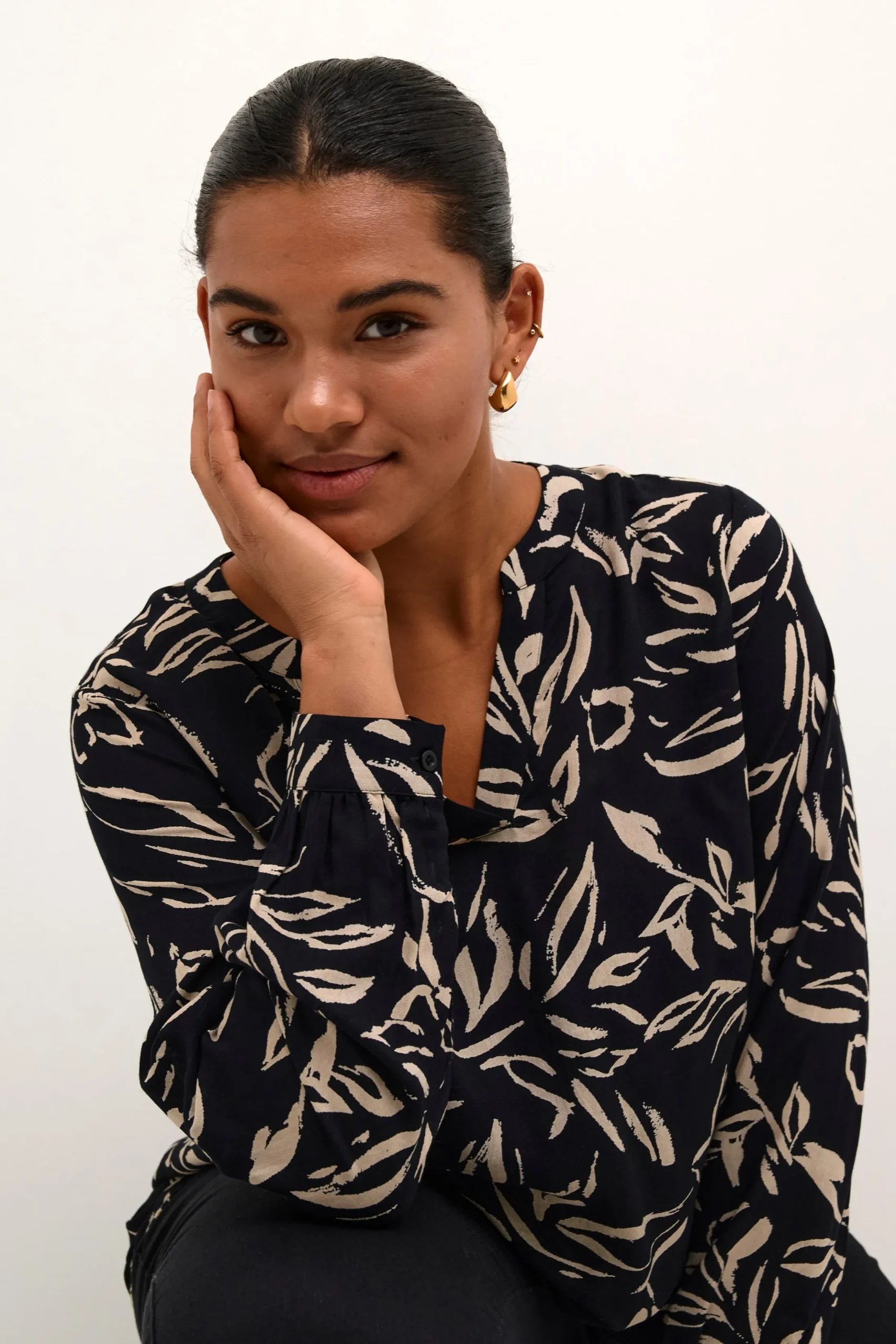 KCdiana Blouse