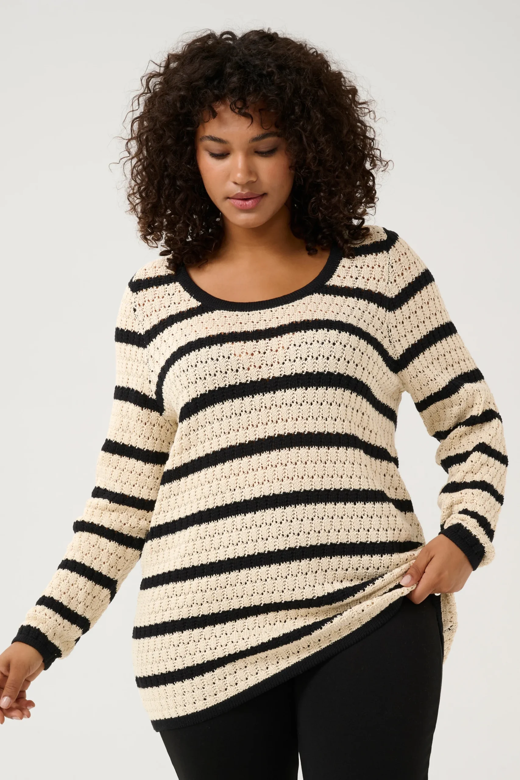 KCelina Pullover
