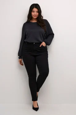 KCjolie Jeans