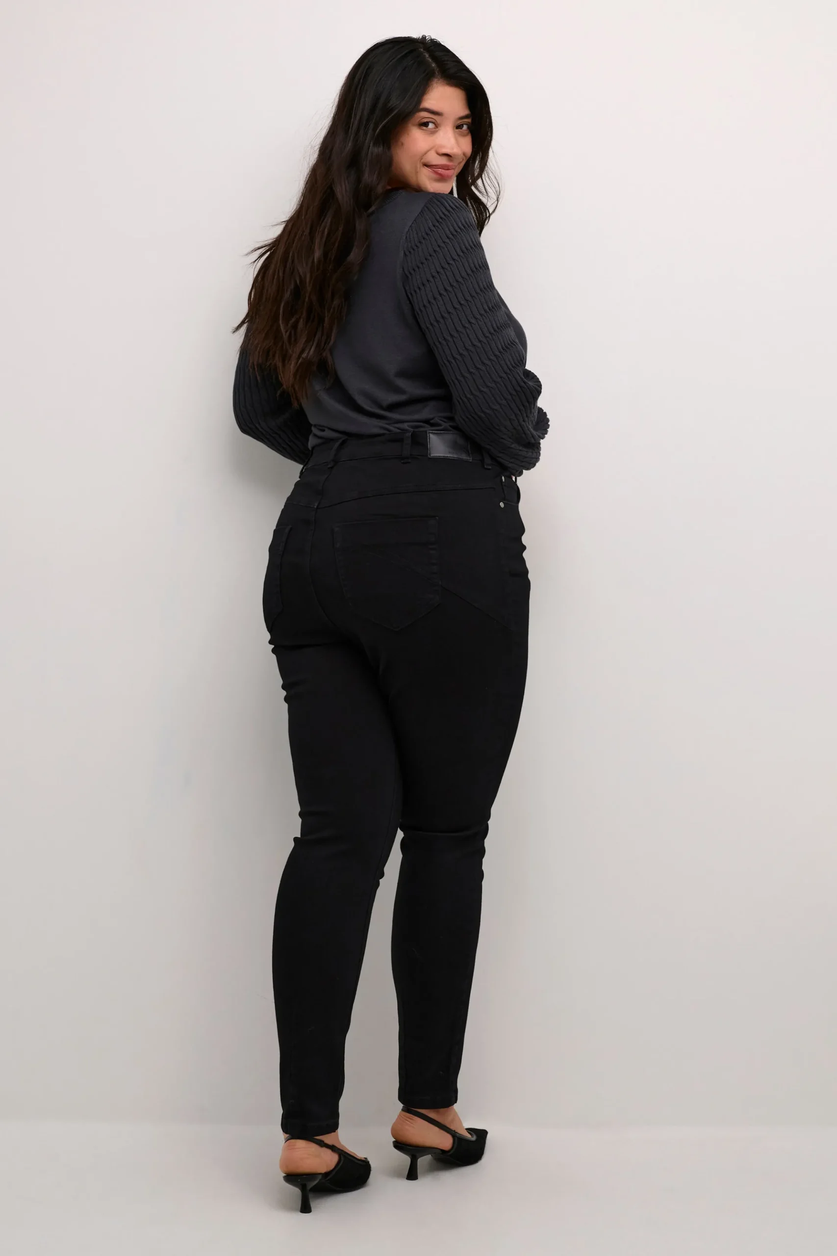 KCjolie Jeans