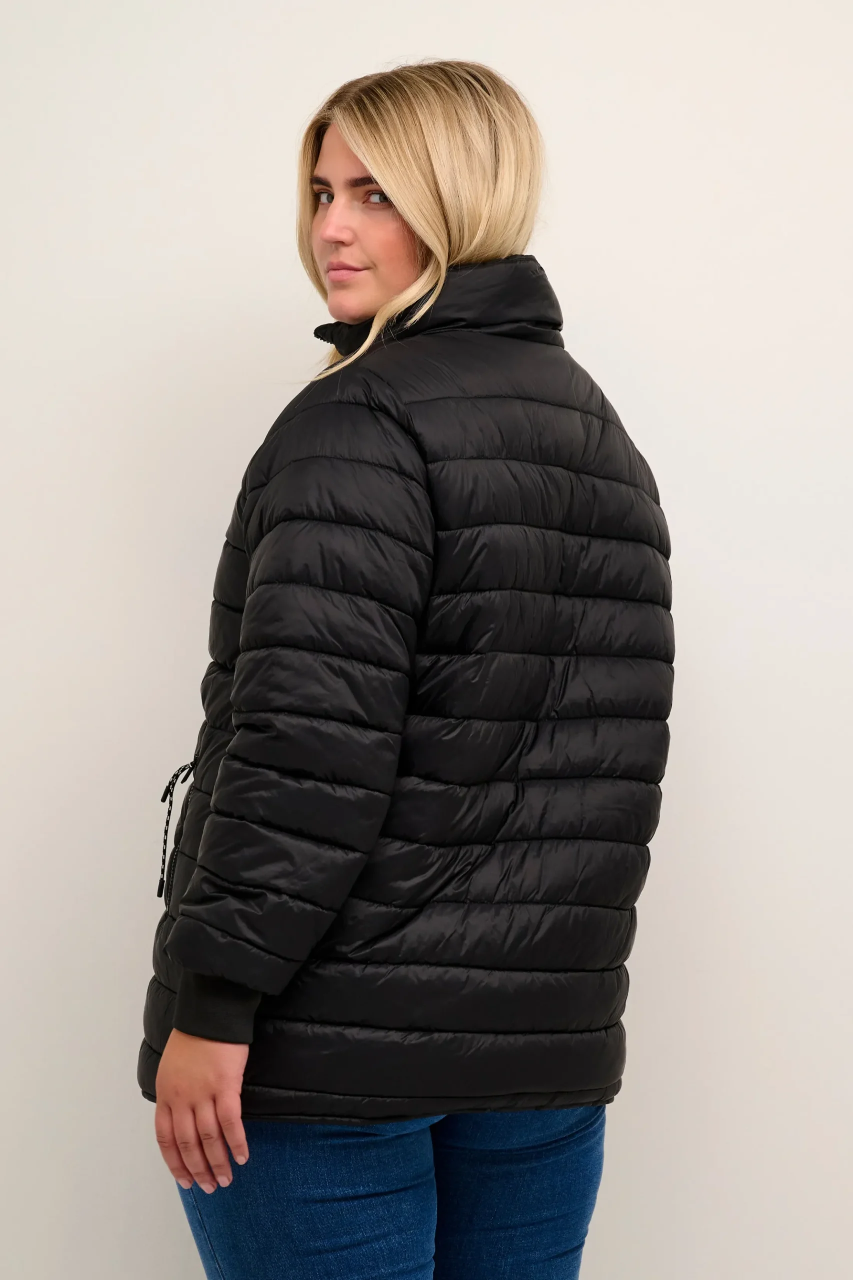 KClina Outerwear