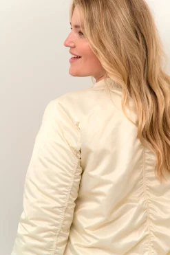 KCmagda Outerwear