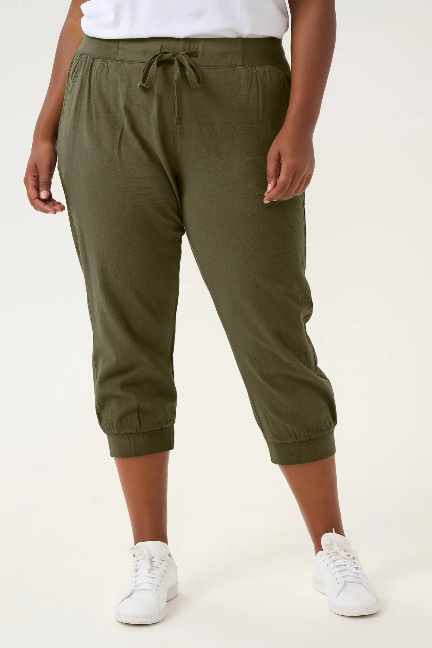 KCnana Capri pants