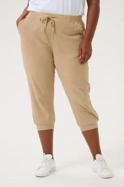 KCnana Capri pants