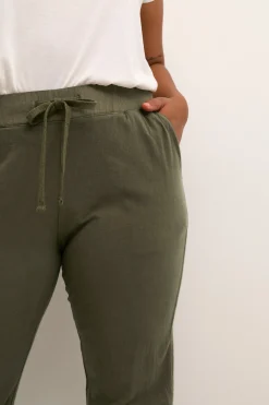 KCnana Capri pants