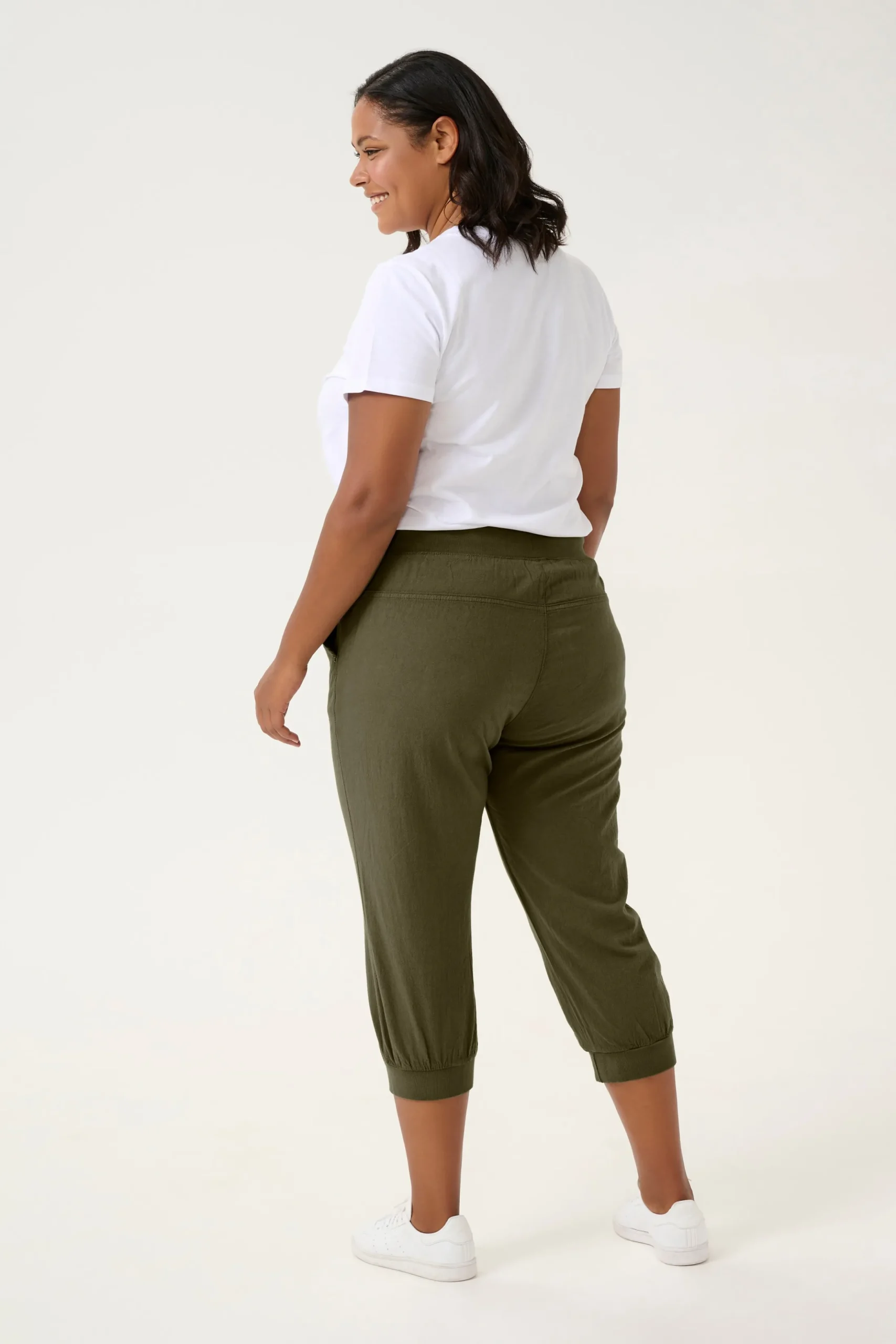 KCnana Capri pants