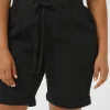 KCnana Shorts