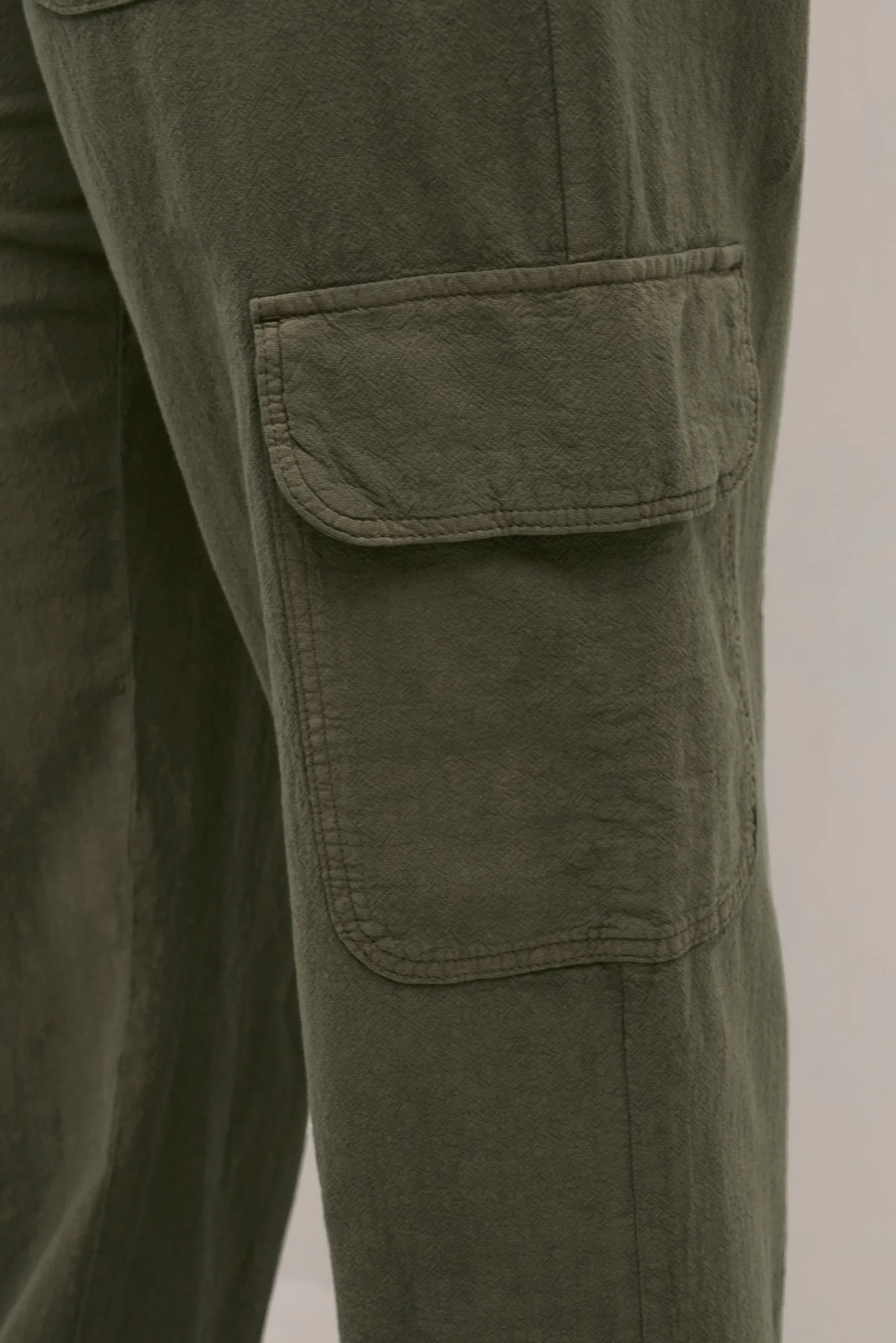 KCnana Trousers