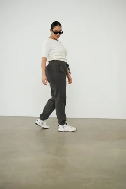 KCnana Trousers