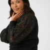 KCnioma Blouse
