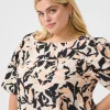 KCpaca Blouse