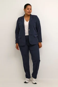 KCsakira Blazer