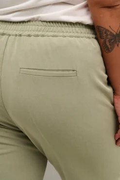 KCsakira Trousers