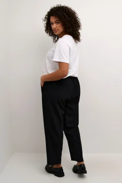 KCsakira Trousers