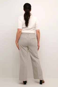KCsakira Trousers
