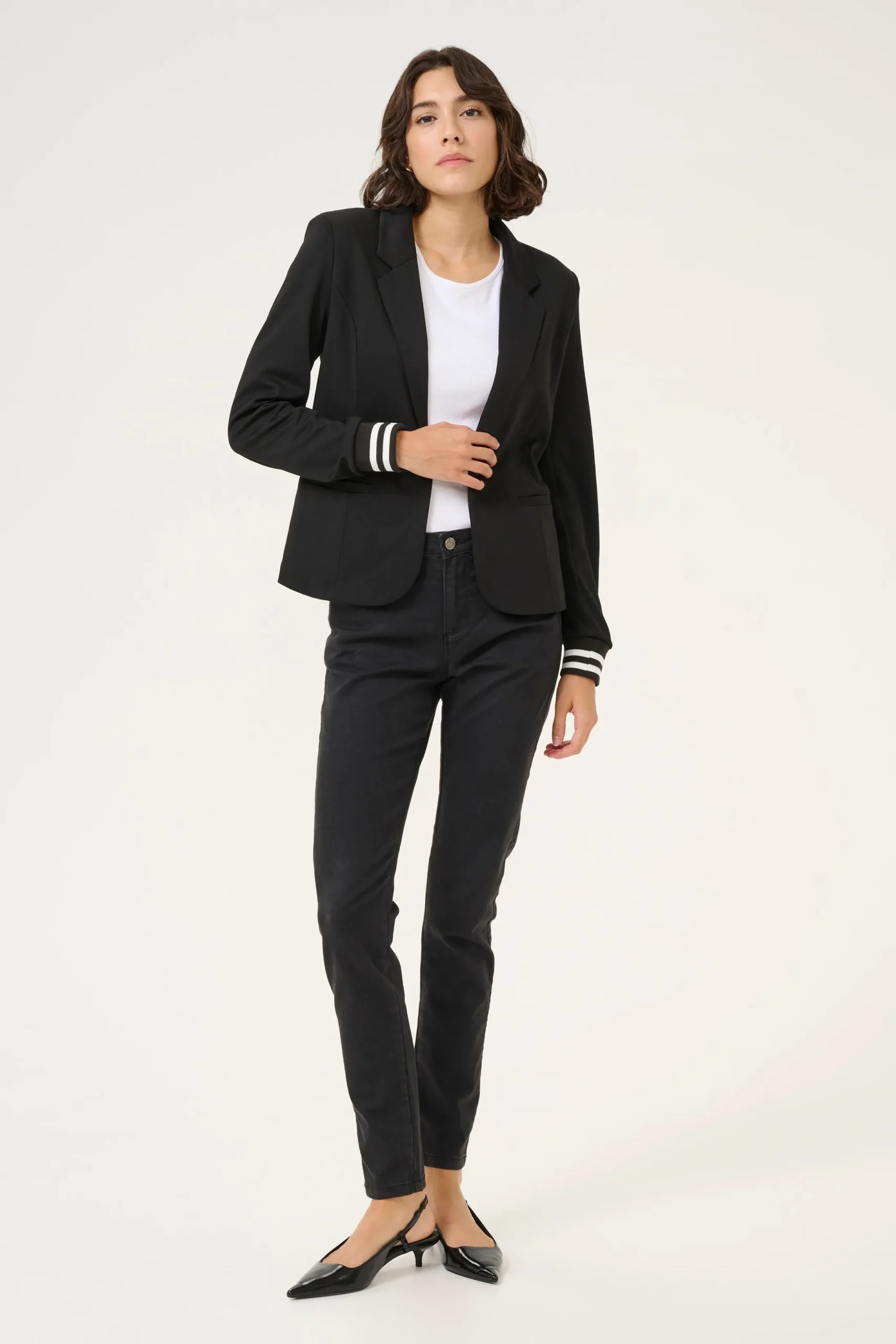 Kinnie Blazer