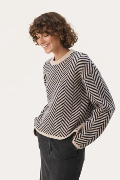 LeslyPW Pullover
