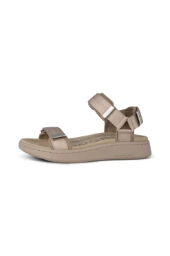 Line Sandal