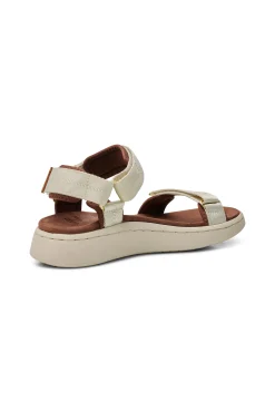 Line Sandal