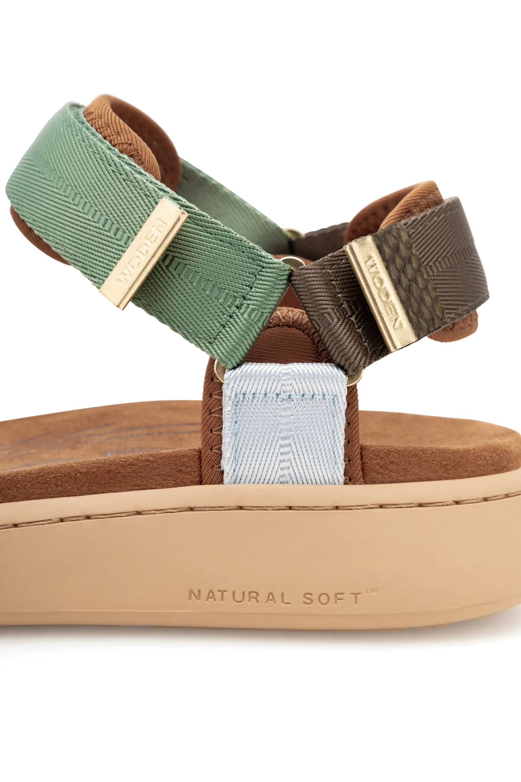 Line Sandal
