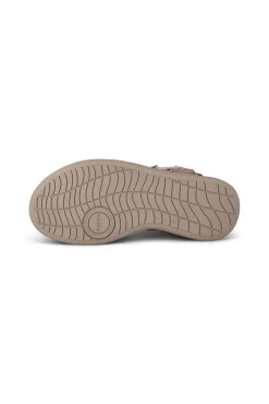 Line Sandal