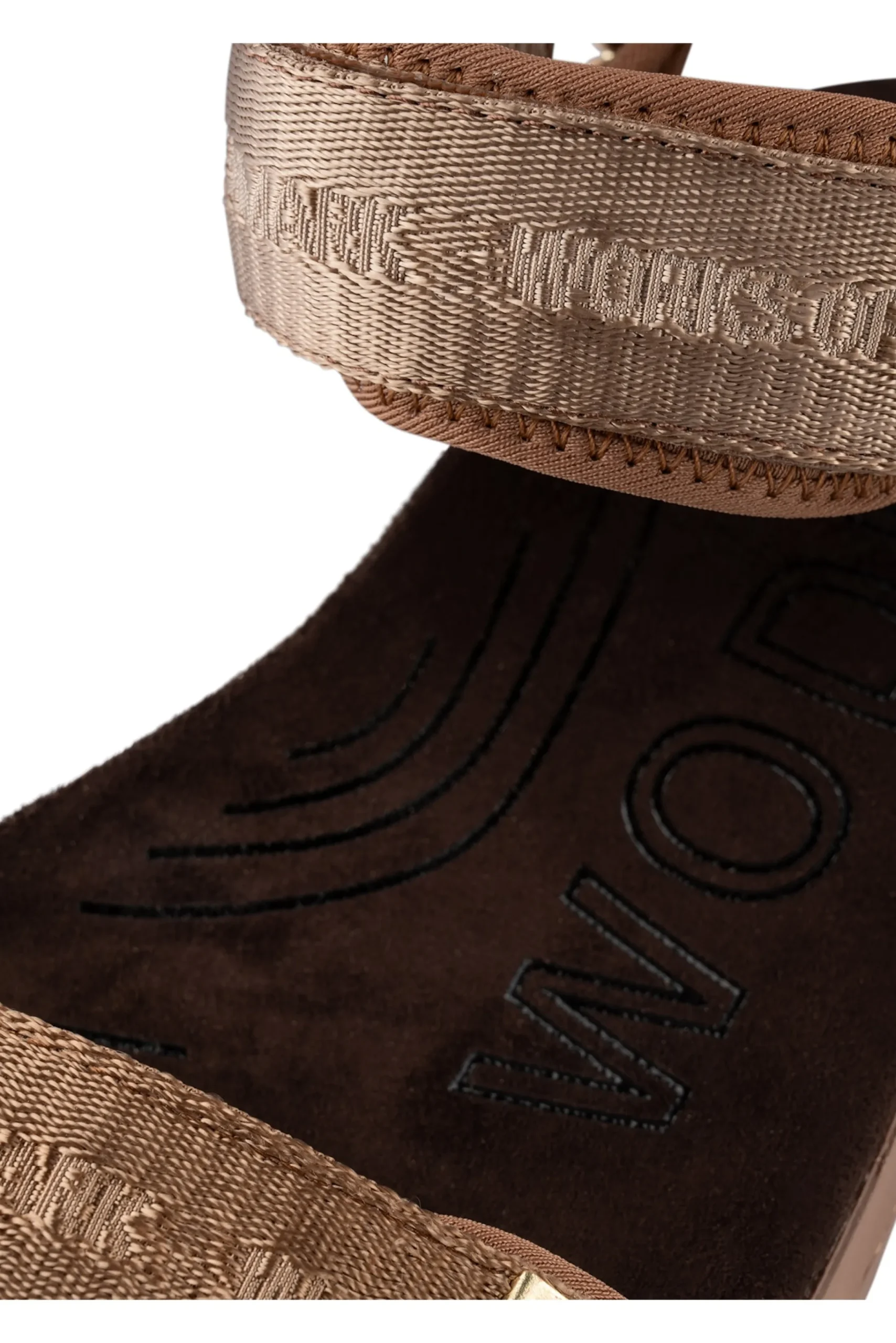 Line Sandal
