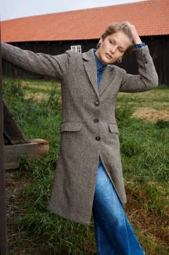 LottePW Coat