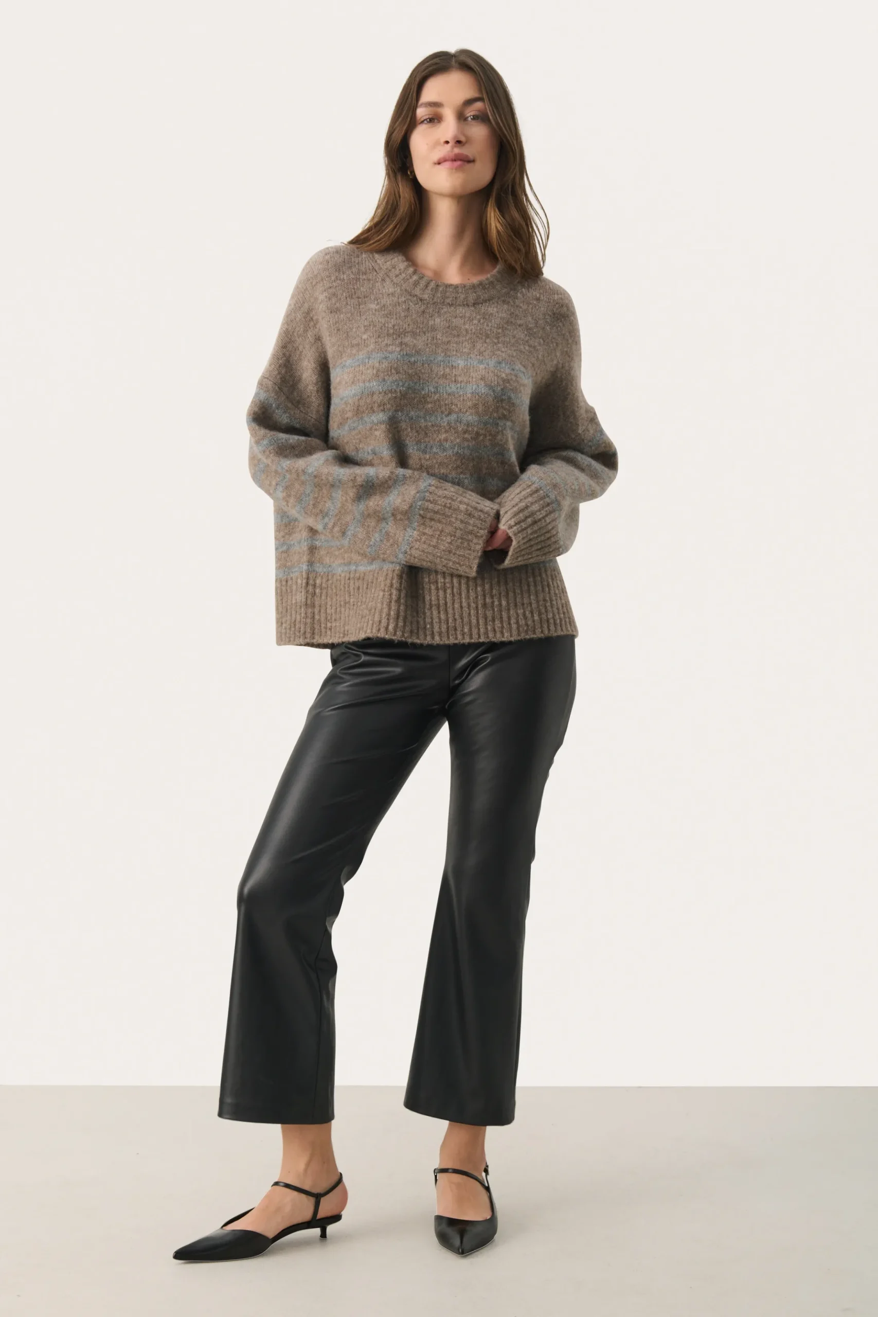LulyaPW Pullover